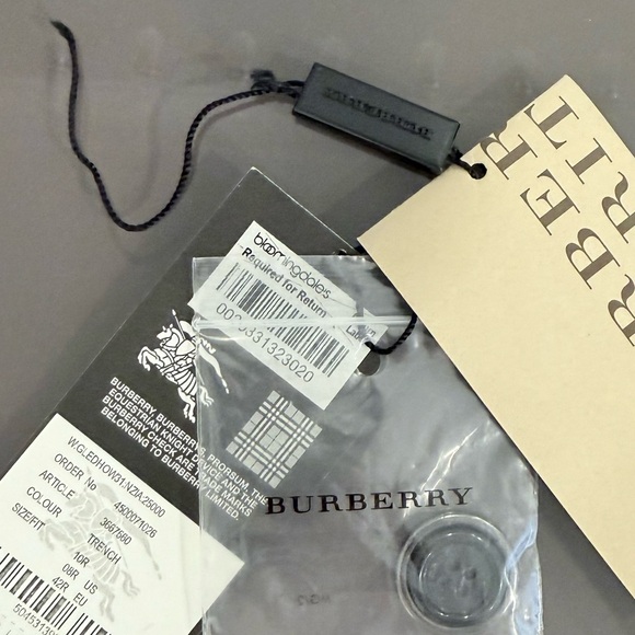 $1680 Burberry Brit trench rain check coat Sz 8 - Picture 10 of 10